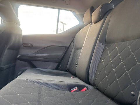 2020 Nissan Kicks S