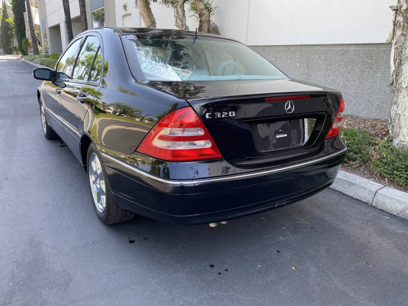 2002 Mercedes-Benz C-Class C 320