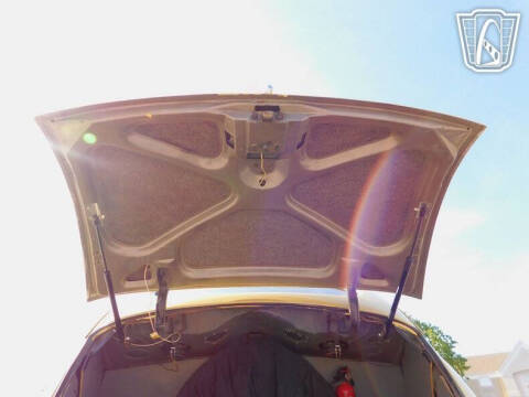 1942 Ford Super Deluxe