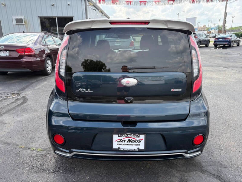 2018 Kia Soul +