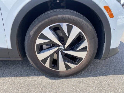2023 Volkswagen ID.4 Pro