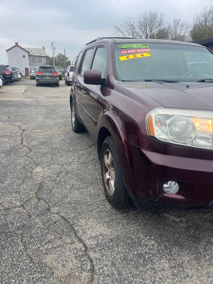 2011 Honda Pilot for sale at First Choice Auto Center LLC in Cincinnati, OH