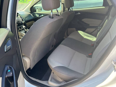 2012 Ford Focus SE