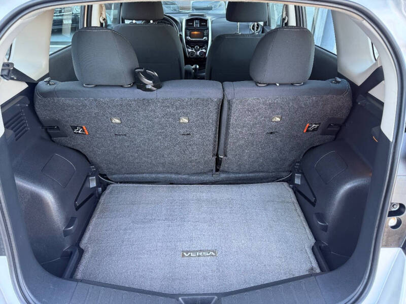 2016 Nissan Versa Note SV