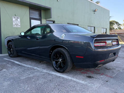2019 Dodge Challenger SXT