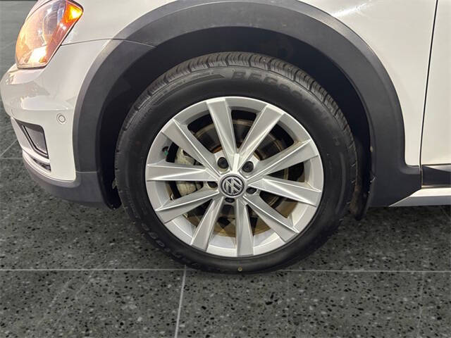 2017 Volkswagen Golf Alltrack