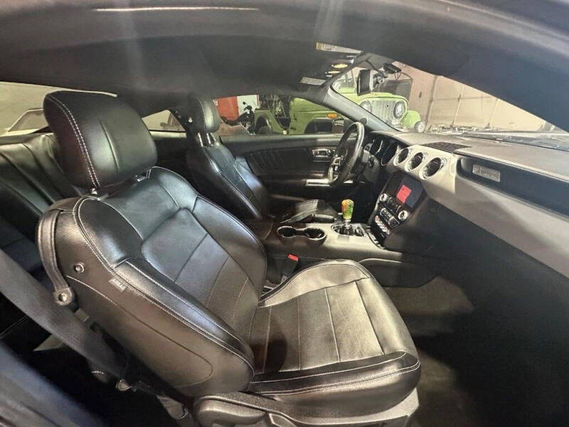 2017 Ford Mustang GT Premium