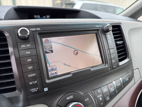 2012 Toyota Sienna Limited 7-Passenger