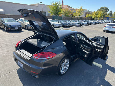 2014 Porsche Panamera
