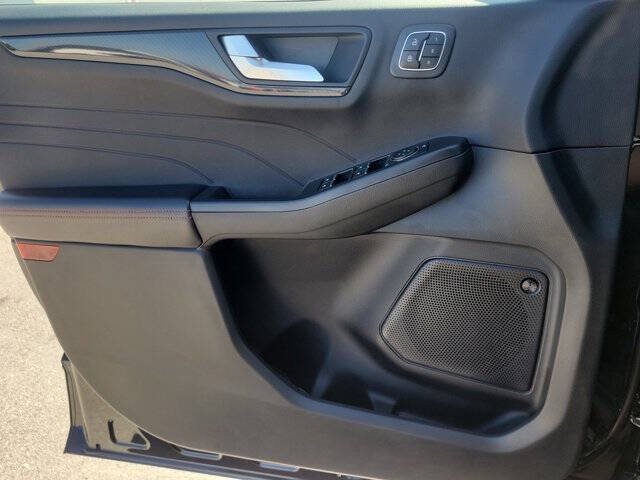 2023 Ford Escape ST-Line Select