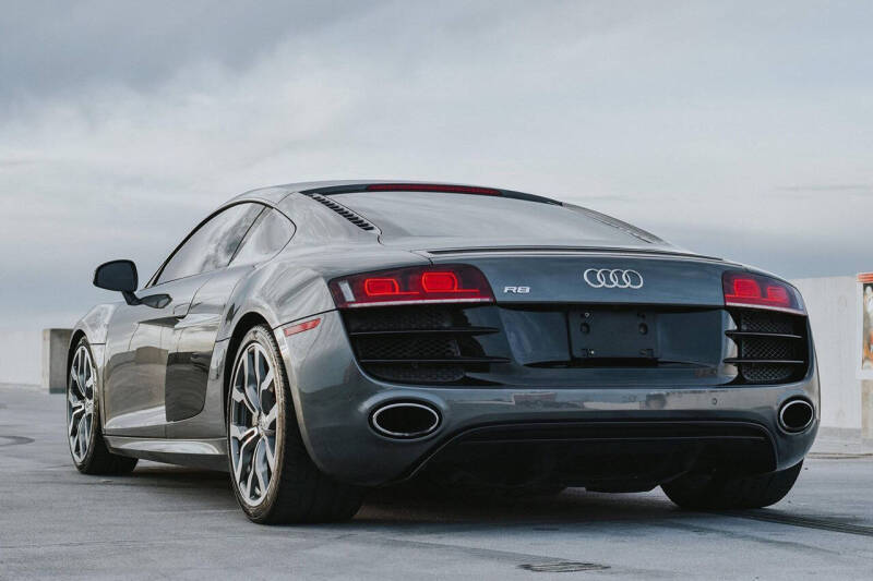 2012 Audi R8 5.2 quattro
