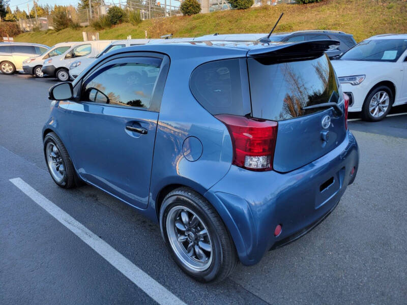 2013 Scion iQ Base photo 5