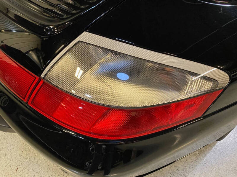 2004 Porsche 911 Carrera 4S