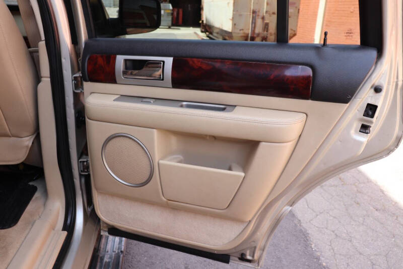 2006 Lincoln Navigator Luxury