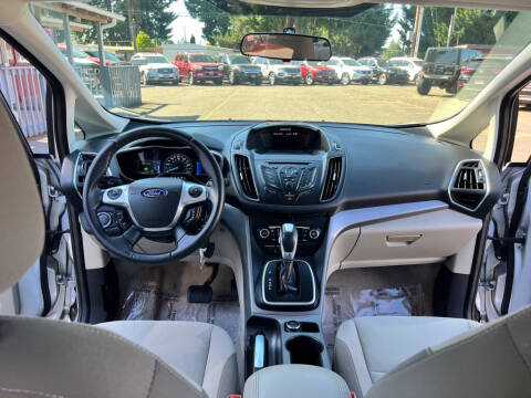 2013 Ford C-MAX Hybrid SE