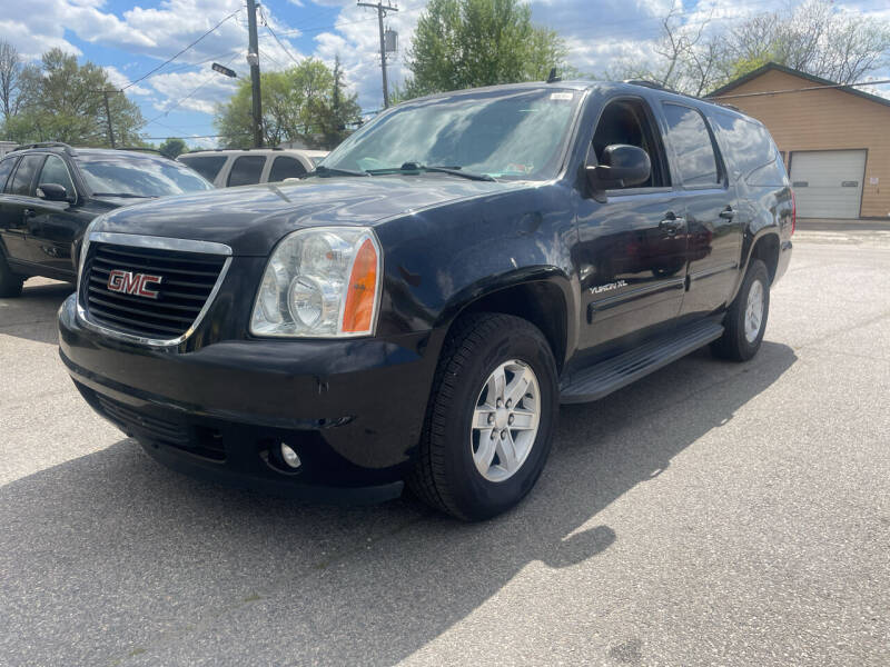 2013 GMC Yukon XL for sale at AUTO NETWORK LLC in Petersburg VA