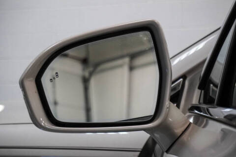 2019 Lincoln Nautilus Select