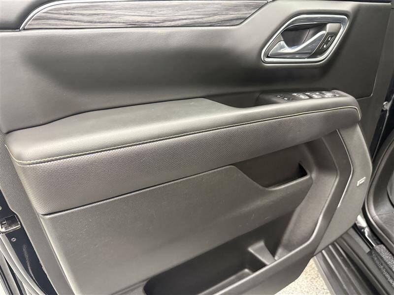 2023 GMC Yukon XL SLT