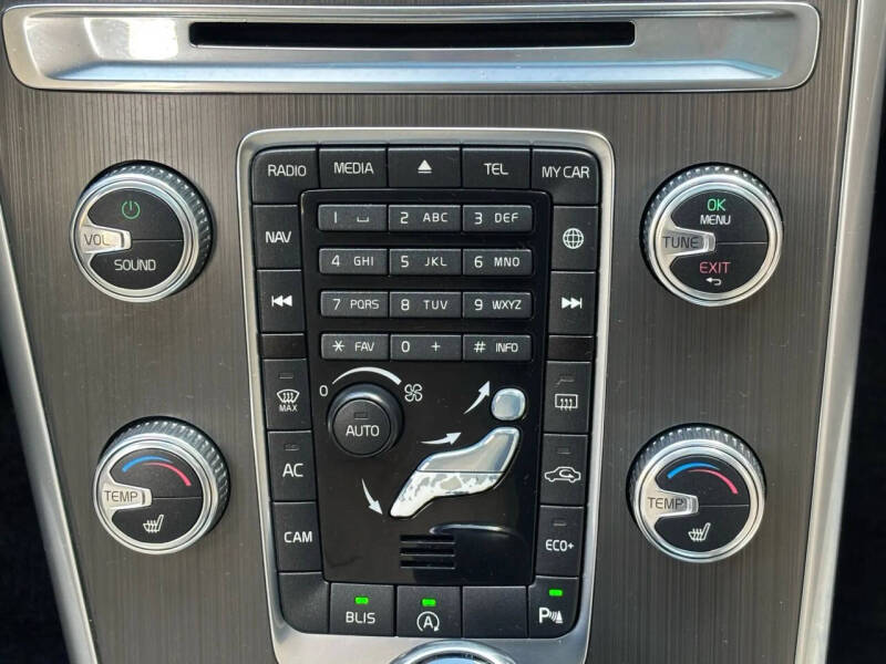 2016 Volvo XC60 T6 Drive-E