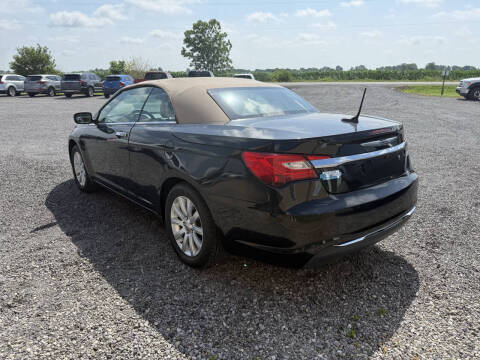 2013 Chrysler 200 Touring