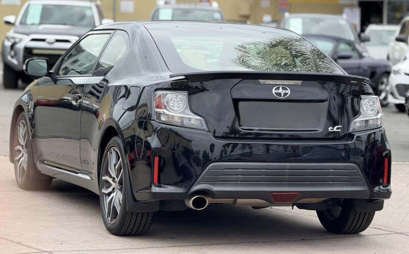 2014 Scion tC 10 Series