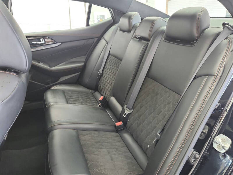 2022 Nissan Maxima 3.5 SR