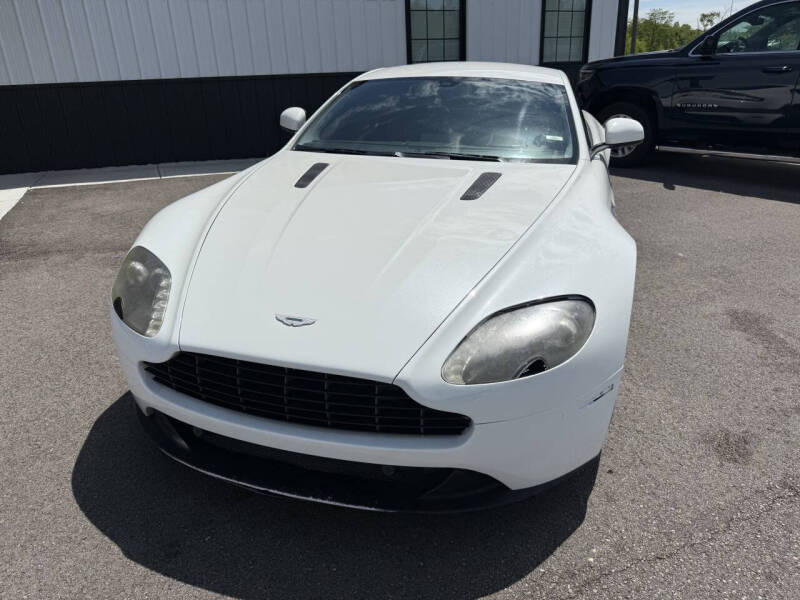2014 Aston Martin V8 Vantage