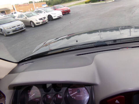 2002 Mitsubishi Montero Limited