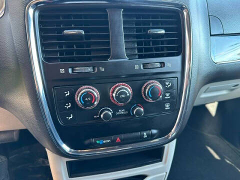 2016 Dodge Grand Caravan SE