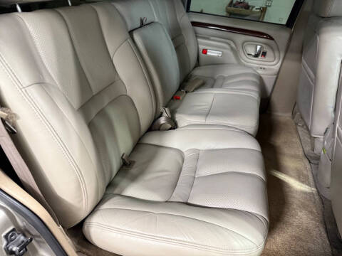 2000 Cadillac Escalade