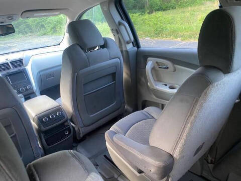 2011 Chevrolet Traverse LT