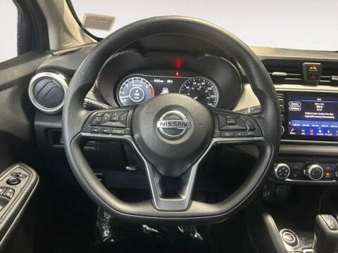 2022 Nissan Versa SV