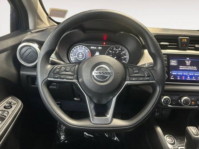 2022 Nissan Versa SV
