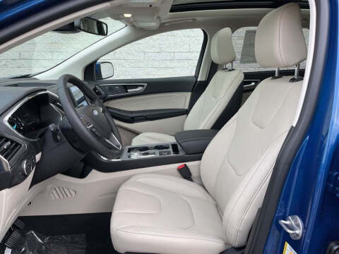 2021 Ford Edge Titanium