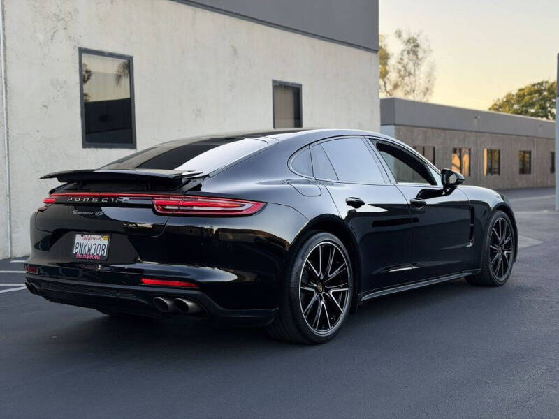 2020 Porsche Panamera 4S