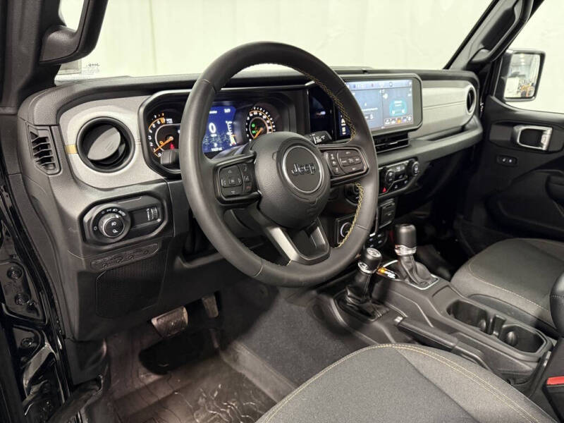 2024 Jeep Gladiator Willys