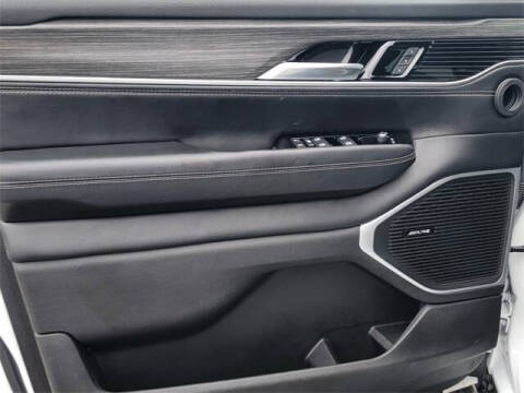 2023 Jeep Wagoneer Series III