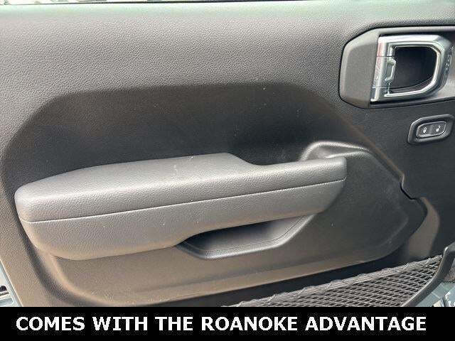 2025 Jeep Gladiator Willys