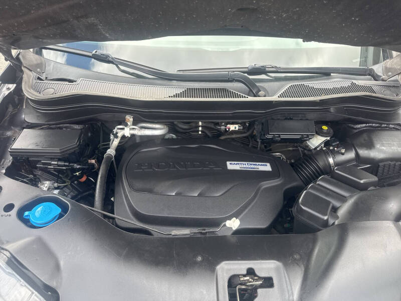 2017 Honda Pilot EX