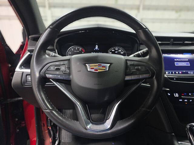 2023 Cadillac XT6 Luxury