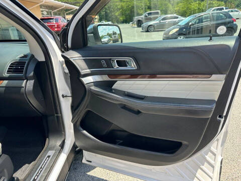 2018 Ford Explorer Platinum