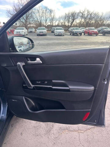 2022 Kia Sportage EX