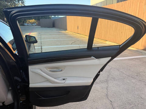 2012 BMW 5 Series 535i