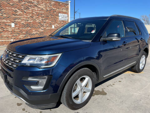 2017 Ford Explorer for sale at Tiger Auto Sales in Guymon OK