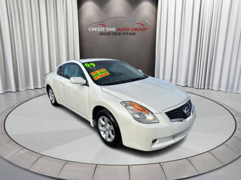 2009 Nissan Altima for sale at Credit One Auto Group inc in Joliet IL