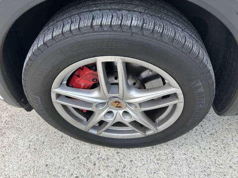 2013 Porsche Cayenne S