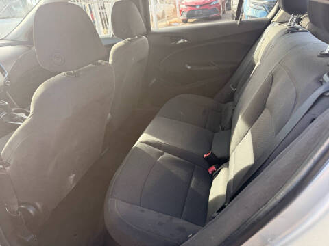 2018 Chevrolet Cruze LS Auto