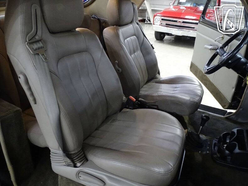 1947 Desoto De Luxe