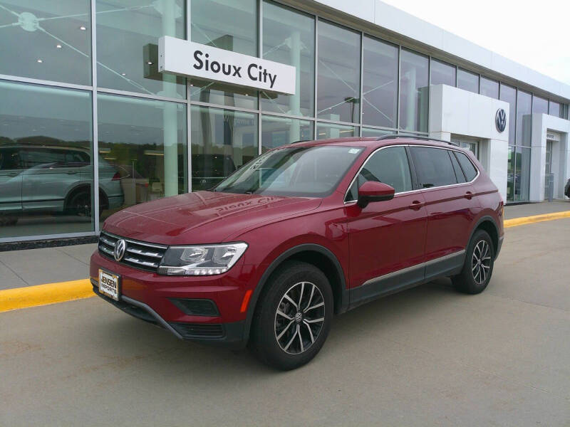 2021 Volkswagen Tiguan SE's photo