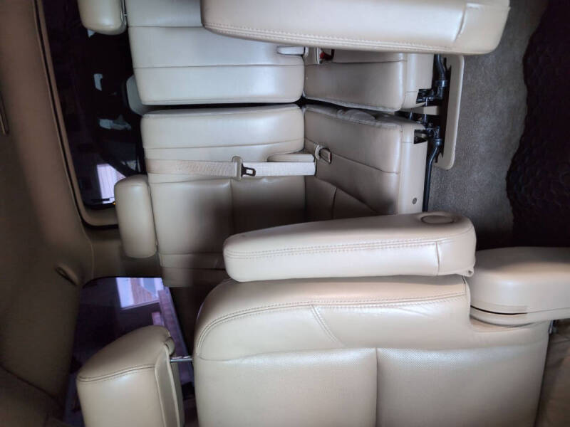 2010 Cadillac Escalade ESV Luxury